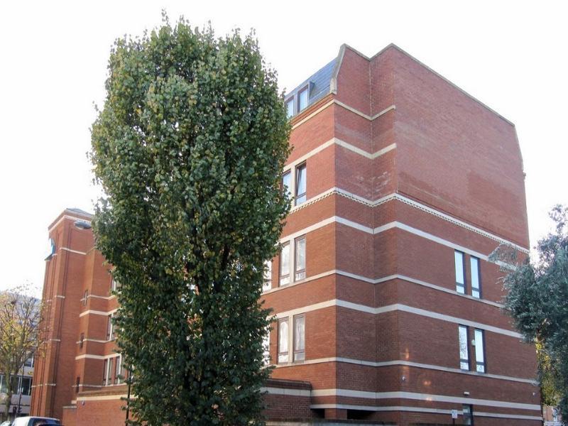 Ramada Hounslow - Heathrow East Eksteriør billede
